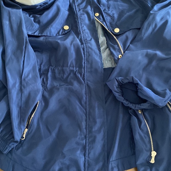 Jacket - Picture 2 of 3